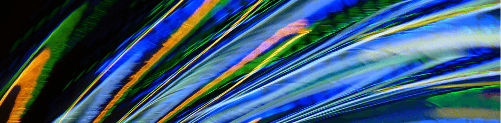 Imagen de cerca de un monitor para representar el concepto Mobile-First vs Desktop-First Design