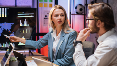 Equipo de Ventas ayudado por Automatizaciones y Agentes IA